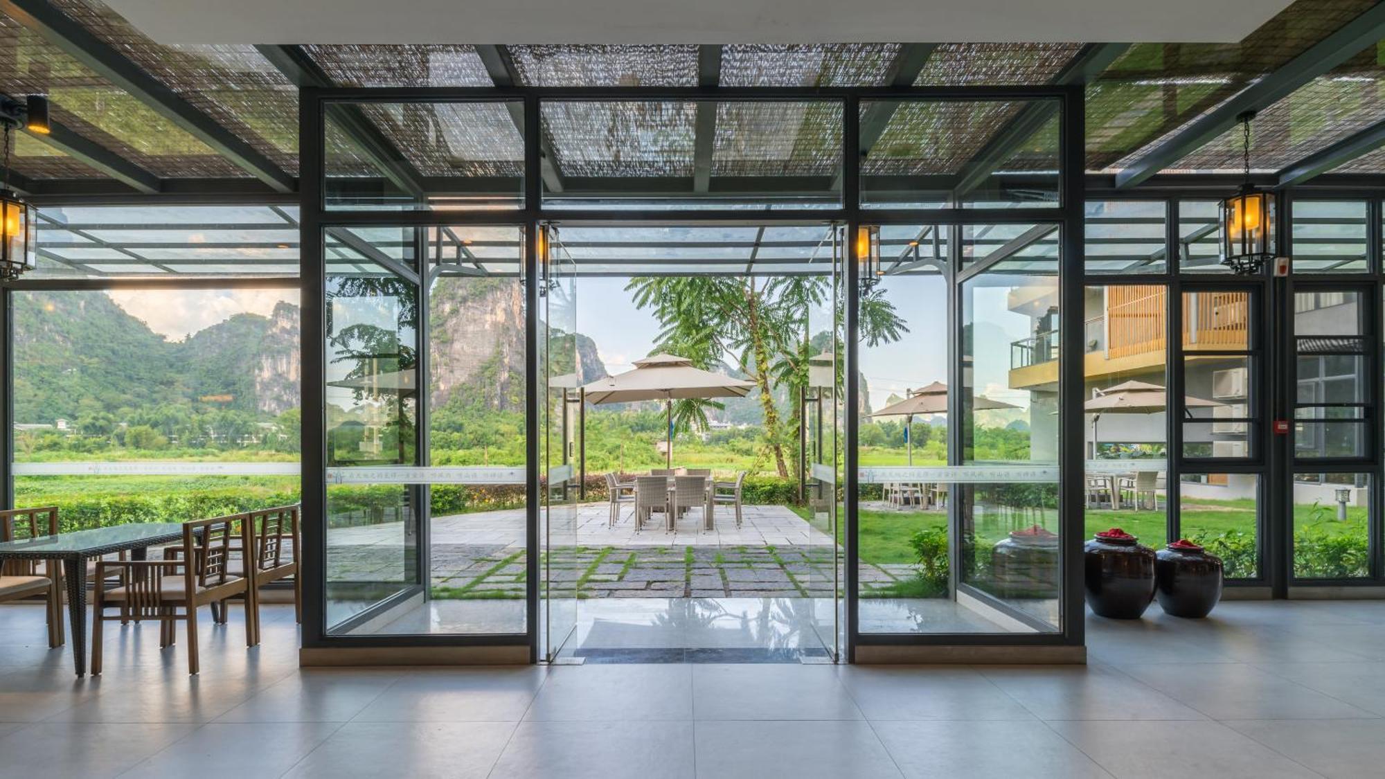 Yangshuo Zen Garden Resort - Yulong River Exterior photo